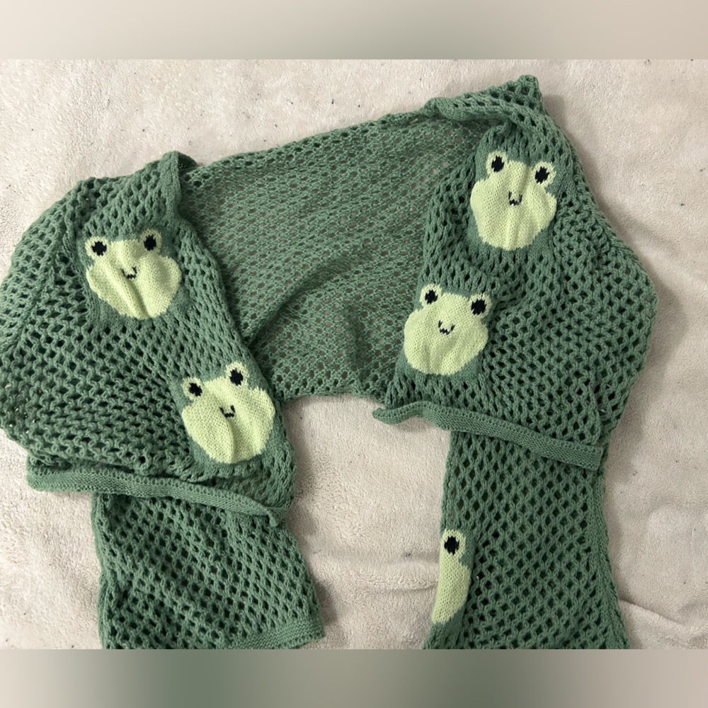 Crochet 🧶 Frog Sweater